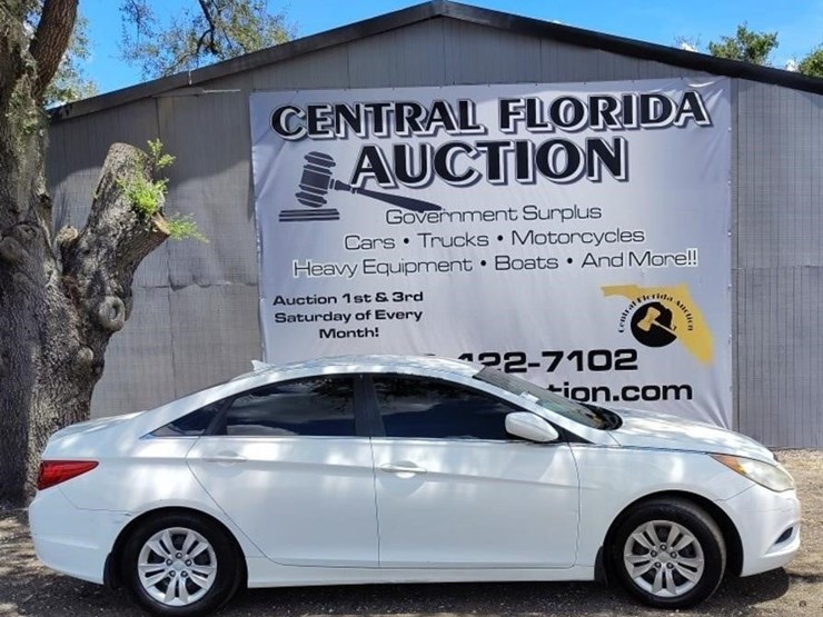 2011-hyundai-sonata-gls-runs/moves-image-1