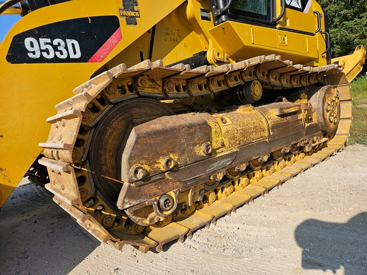 2014-caterpillar-953d-image-77