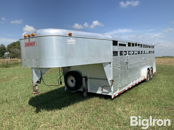 1995-sooner-t/a-livestock-trailer-image-1