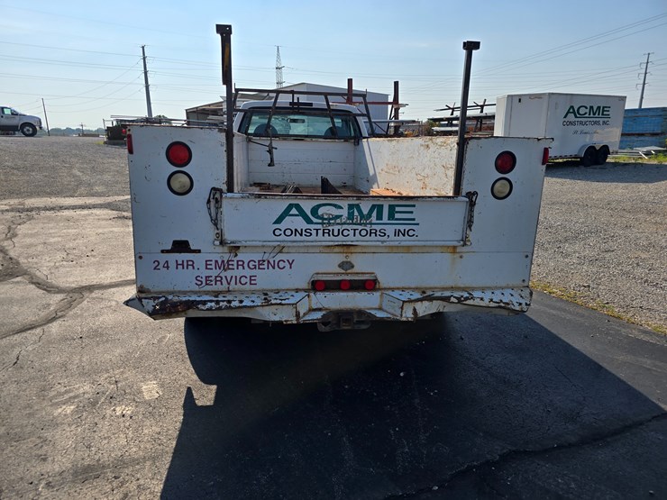 2000-ford-f550-image-18