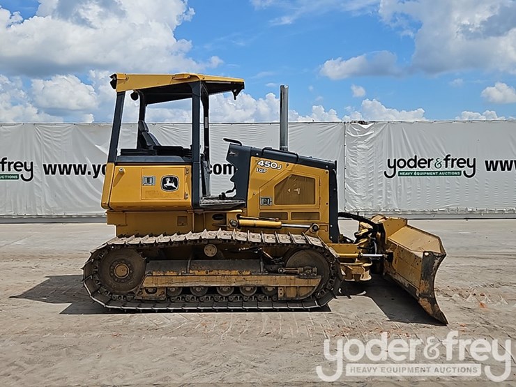 2016-deere-450j-image-5
