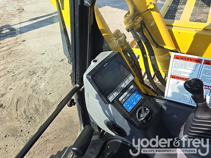 2021-komatsu-pc490-lc-11-image-62