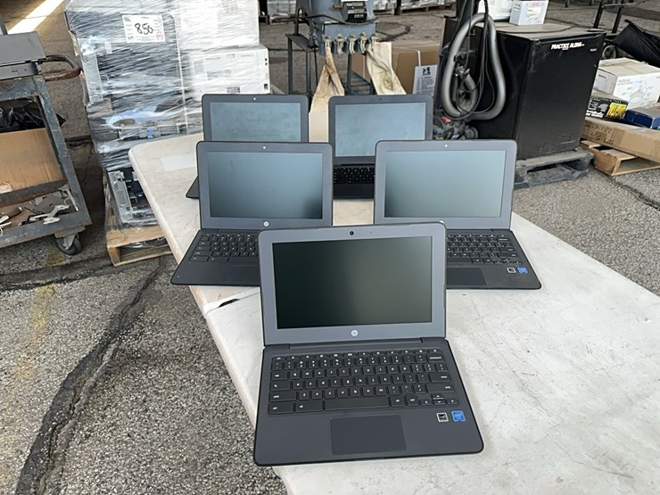 lot#--hp-chrome-books-image-1