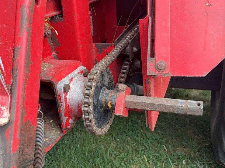 1997-massey-ferguson-8780-image-30