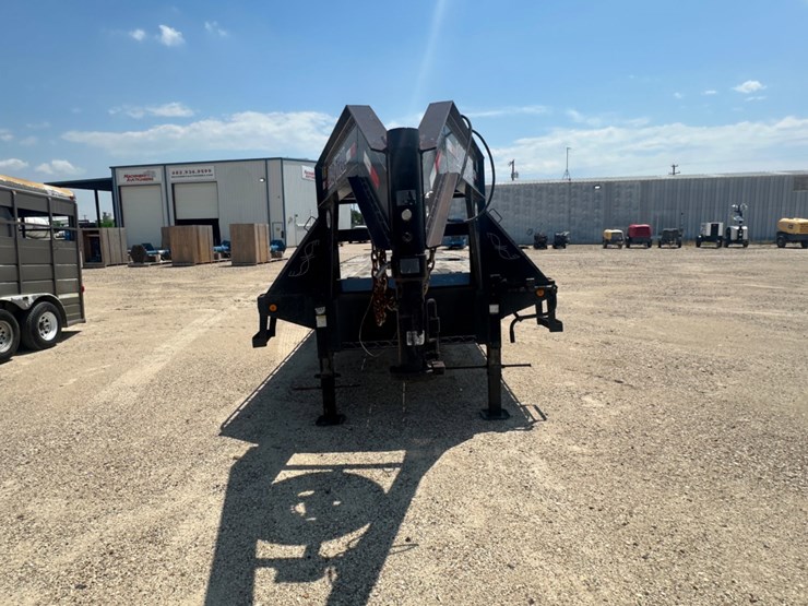 2022-gooseneck-load-trail-image-8