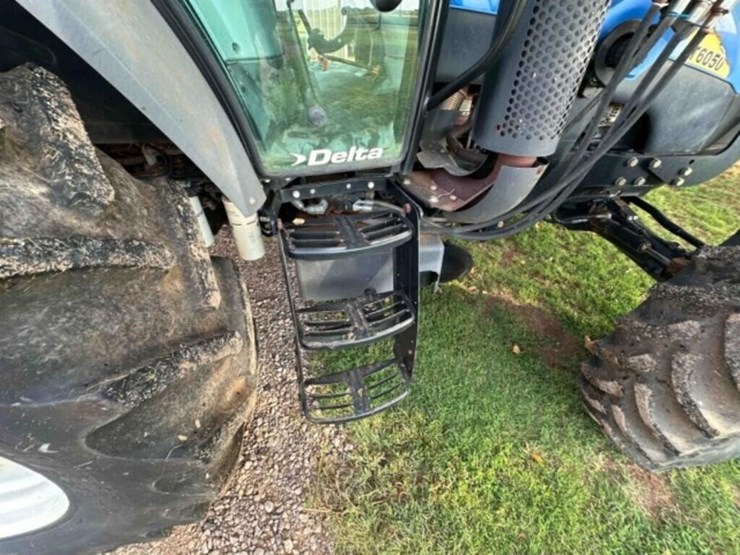 new-holland-t6050-image-19
