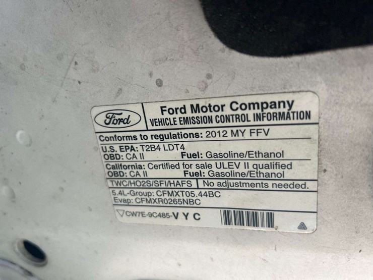 2012-ford-expedition-xlt-image-10