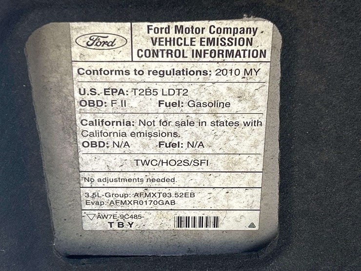 2010-ford-edge-se-image-10