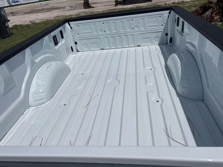 ford-super-duty-pickup-truck-bed-image-5