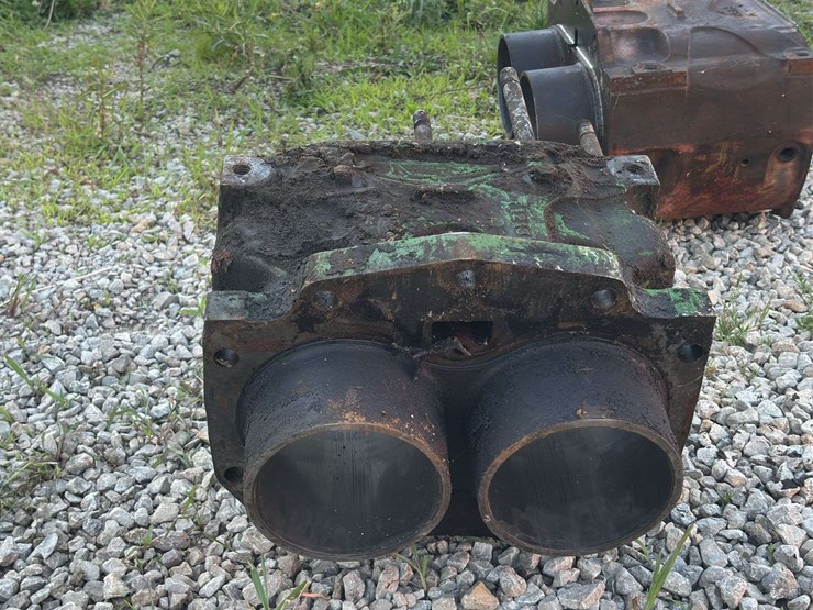john-deere-model-70-block-image-5
