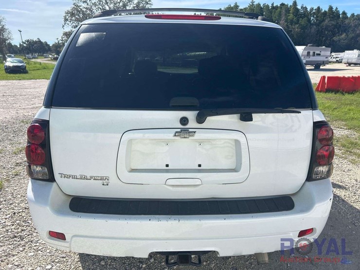 2009-chevrolet-blazer-image-25
