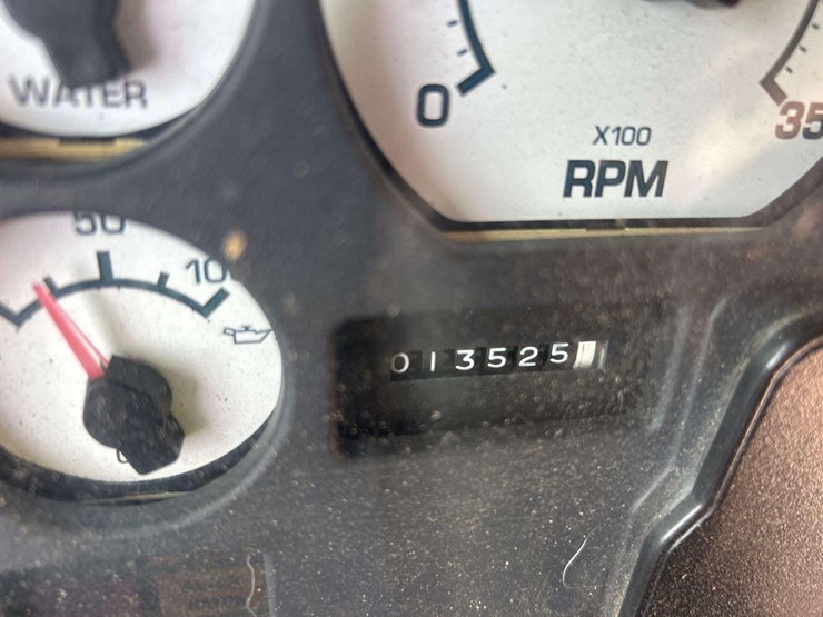 2004-ic-corporation-3000ic-school-bus-image-7