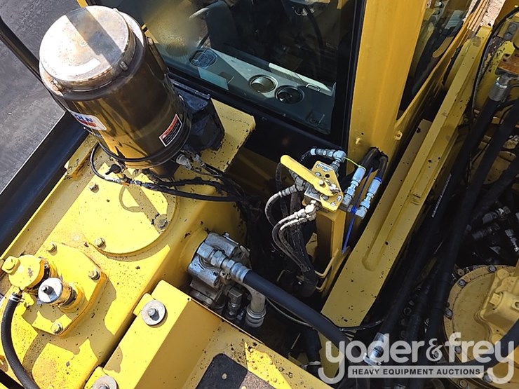 2021-komatsu-pc490-lc-11-image-51