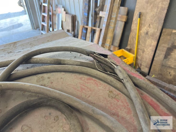 eight-pack-welder-number-two.-serial-#-ka784830.-four-out-of-eight-welders-worked-last-time-it-was-image-12
