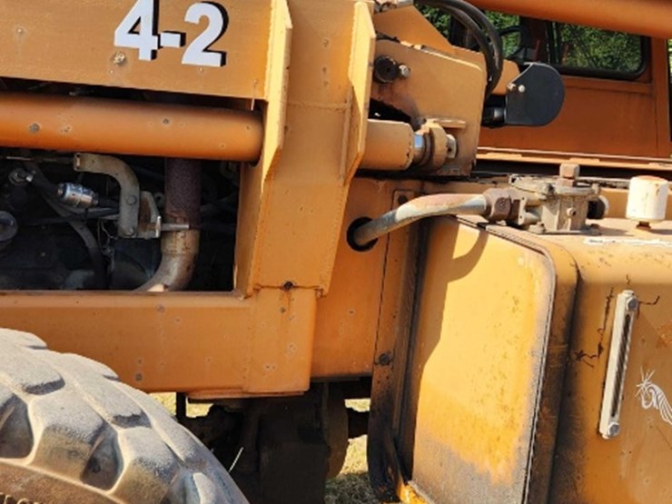 2001-lull-highlander-844c42-telescoping-8000#-lift.-serial-number-01w21p223795.-cummins-diesel-image-18
