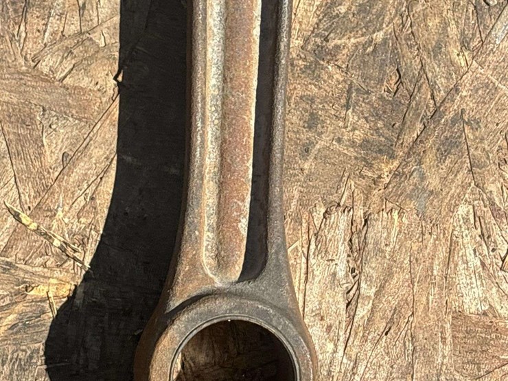 john-deere-model-g-rod-set-and-camshaft-image-18