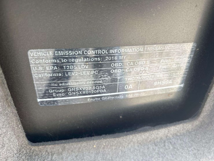 2016-nissan-altima-2.5-sedan-image-10