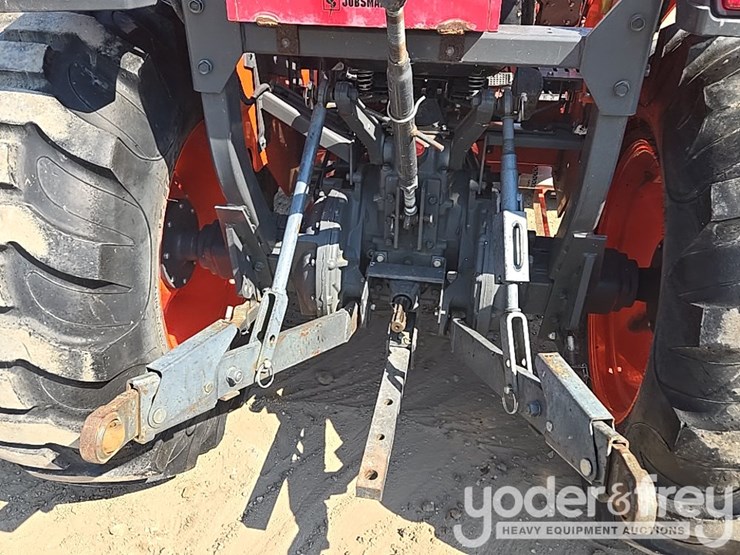 2017-kubota-mx5100-image-30