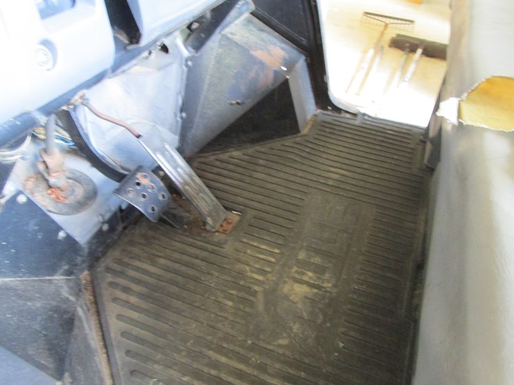 #15-•-#26940-•-kawasaki-4x4-utv-image-19