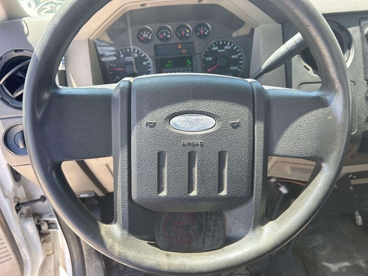 2008-ford-f250-image-13
