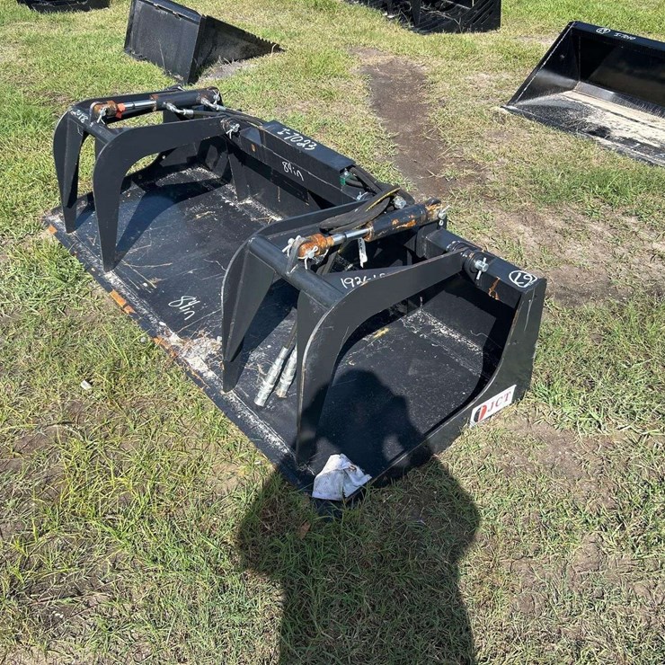 2025 84in Dual Cylinder Grapple Bucket Skid Steer Attachment