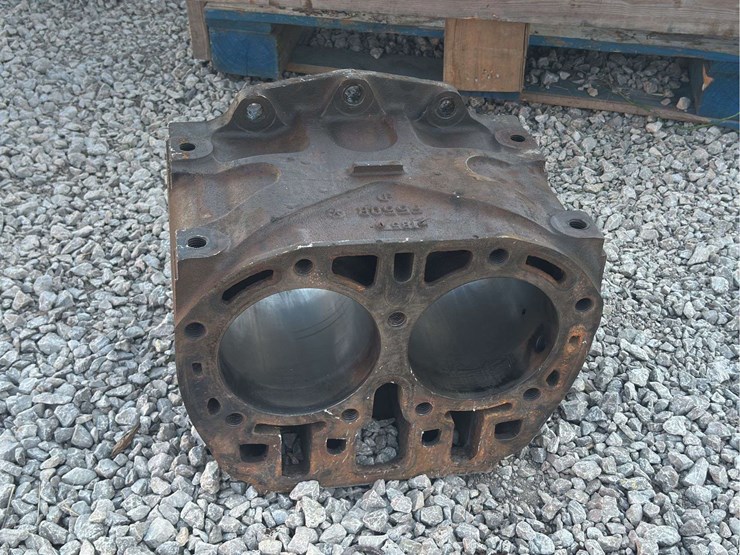 john-deere-model-g-block-image-1
