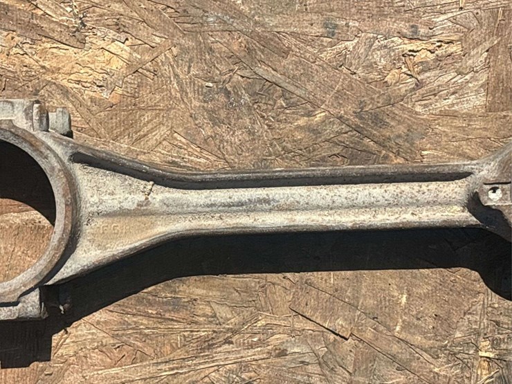 john-deere-model-g-rod-set-and-camshaft-image-12