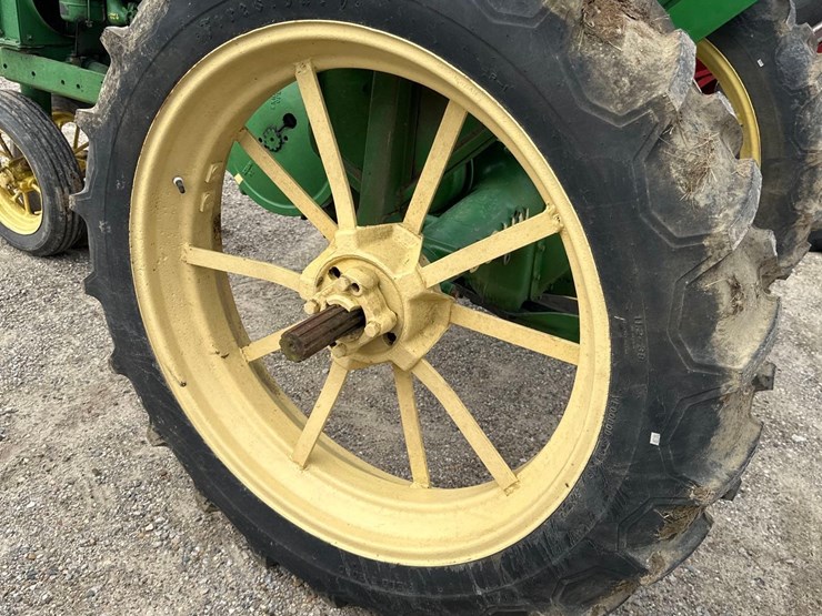 1982-john-deere-b-image-9