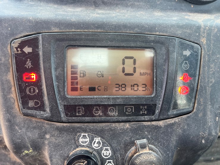 2015-kubota-rtv-x1100c-image-20