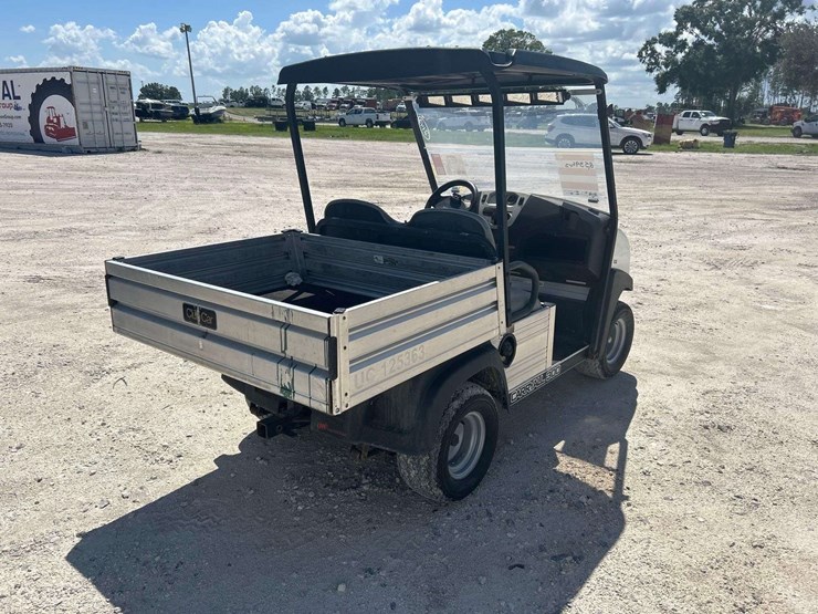 2017-club-car-carryall-300-utility-cart-image-3