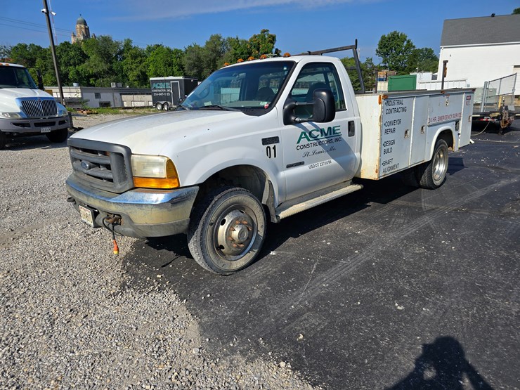 2000-ford-f550-image-3