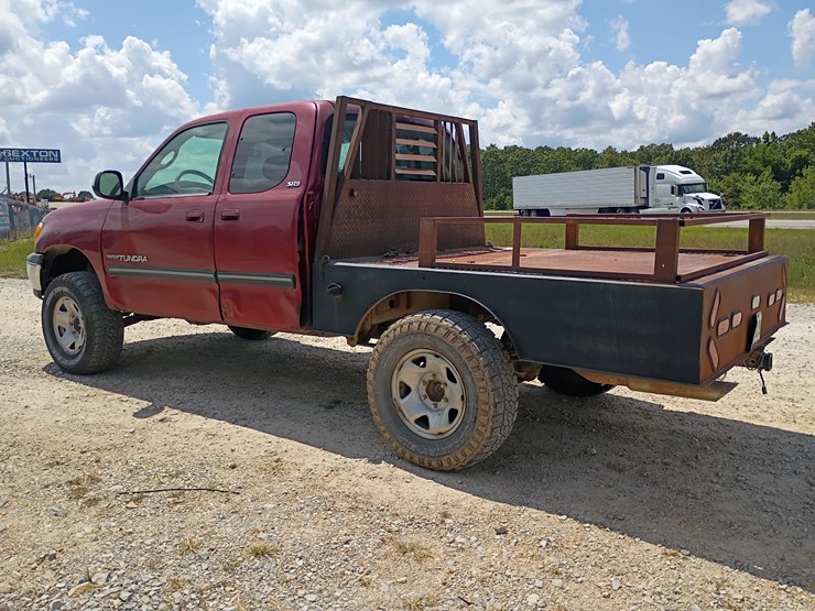 2002-toyota-tundra-image-4
