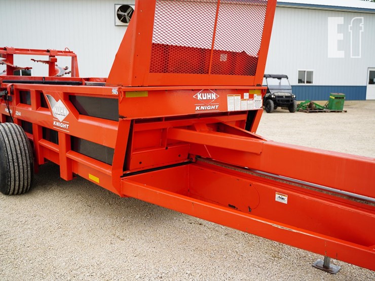 2009-kuhn-knight-2044-image-12