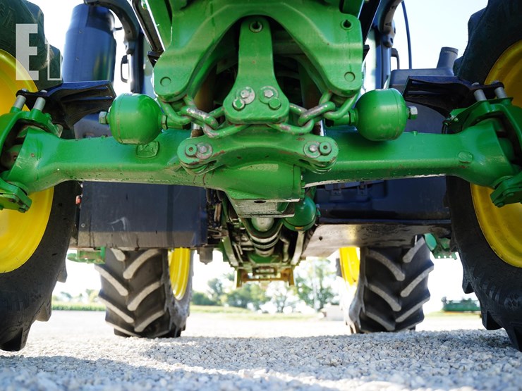 2018-john-deere-6120r-image-14