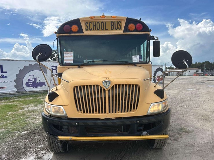 2009-ic-corporation-pb105-school-bus-image-24