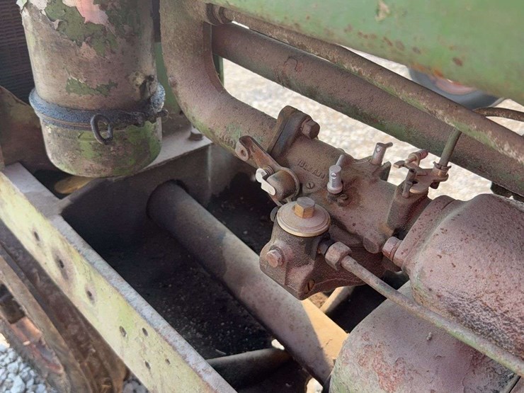 john-deere-b-image-11