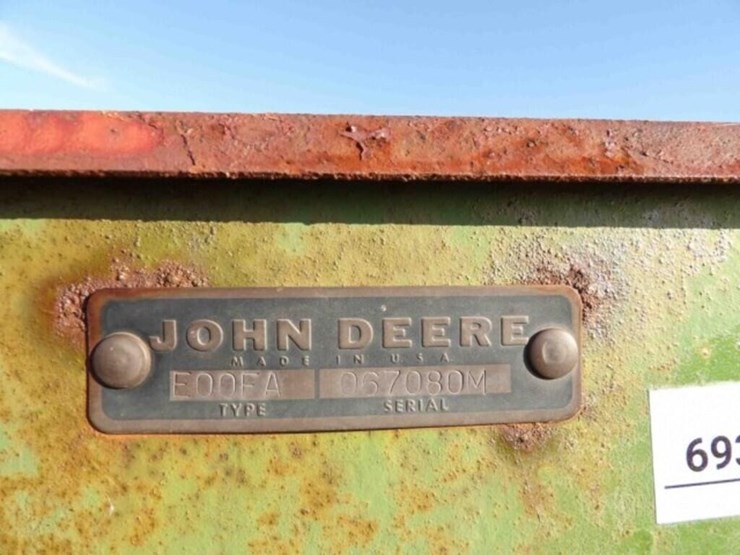 john-deere-double-drill-w/-attachment-image-9