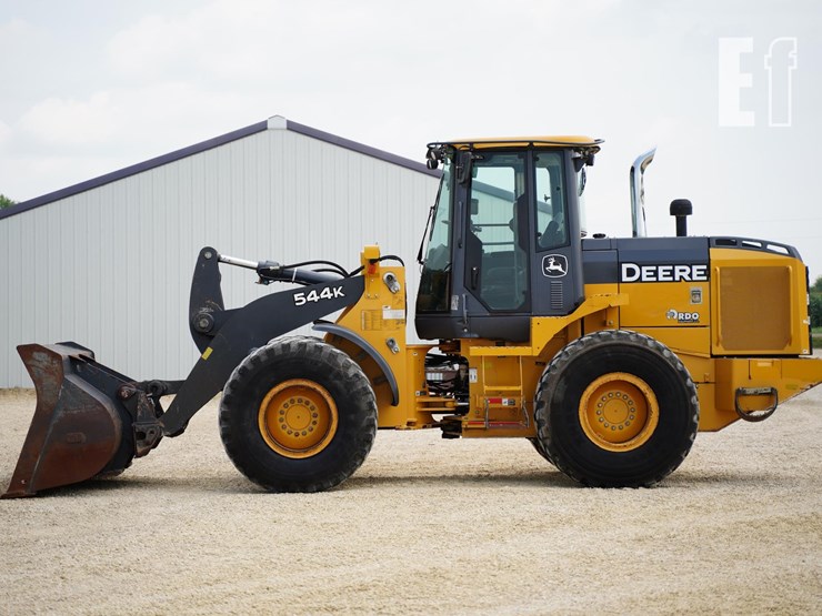 2015-deere-544k-image-8
