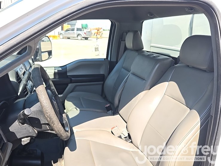 2019-ford-f550-xl-image-89