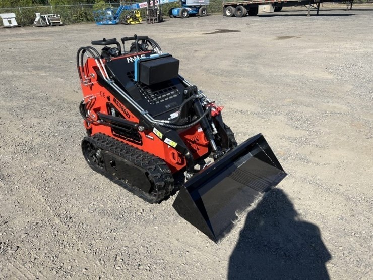 2025-mms-ms380r-mini-skid-steer-loader-image-2