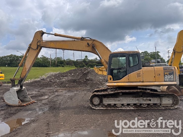 2006-komatsu-pc200-lc-7-image-2