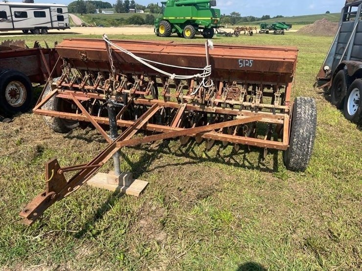 mccormick-grain-drill-image-1