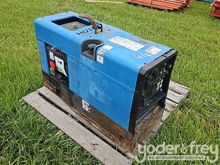 miller-bobcat-225-image-4