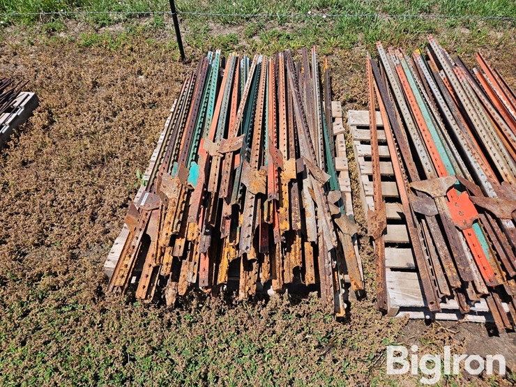 steel-t-posts-image-6