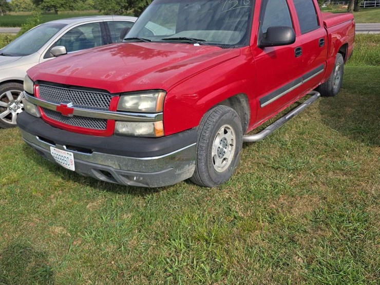 2004-chevrolet-1500-image-1