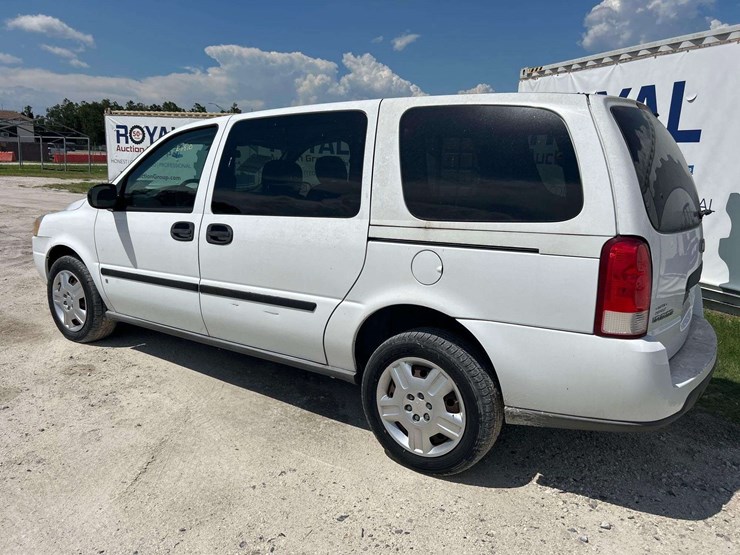 2005-chevrolet-uplander-image-4