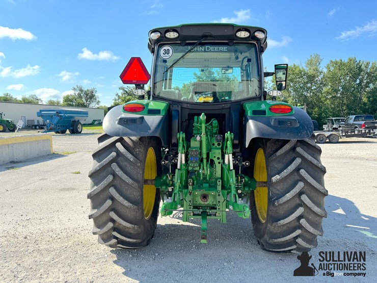 2023-john-deere-6r-140-image-4