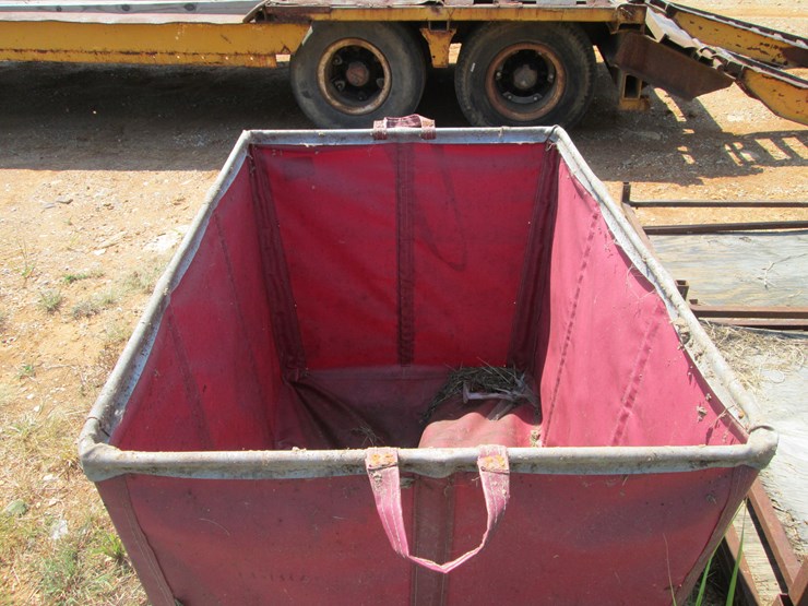 #91-•-#26836-•-laundry-cart-image-5