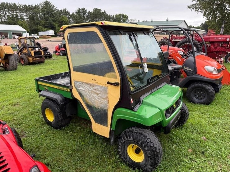 john-deere-gator-image-4
