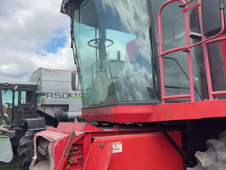 1997-massey-ferguson-8780-image-2